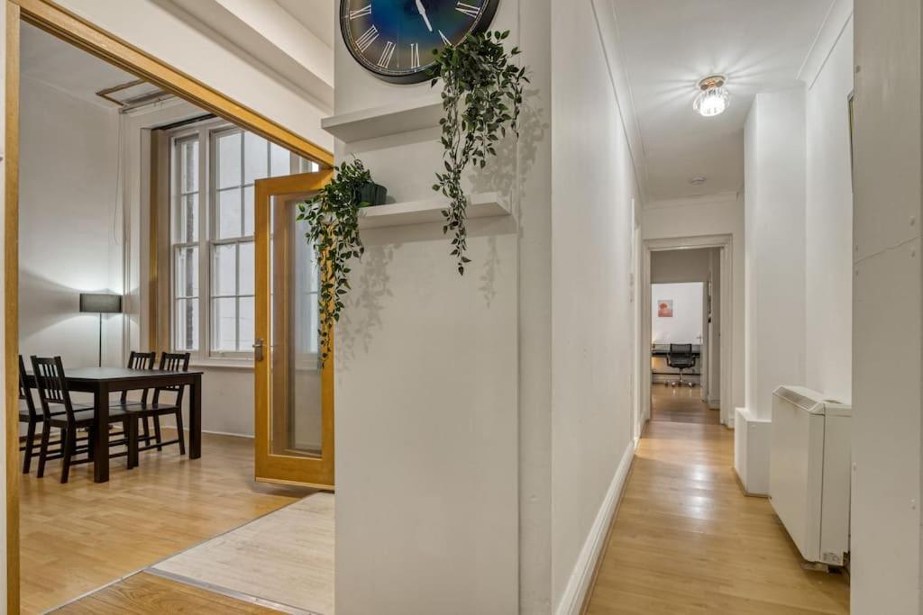 Cosy 2Br Retreat Near Paddington Station Apartment Лондон Екстериор снимка